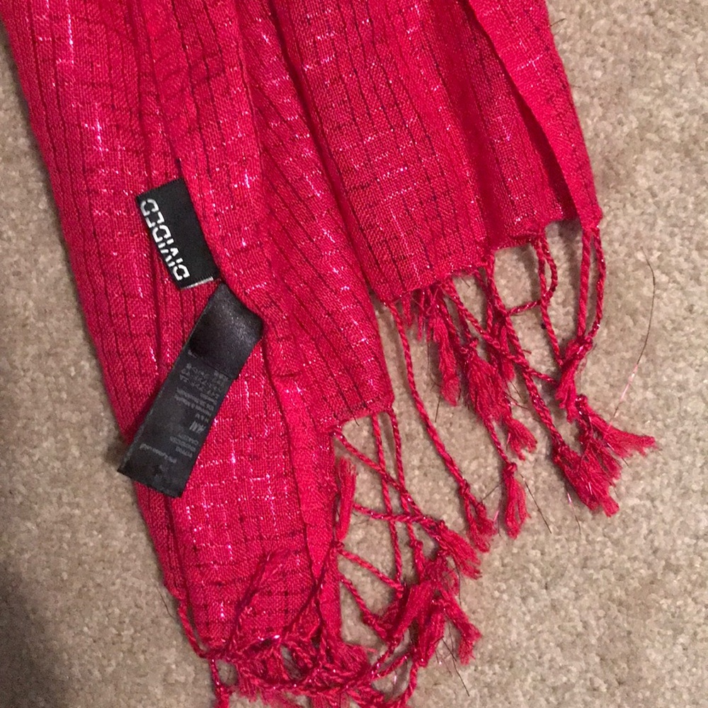 Scarf - Picture 3 of 3